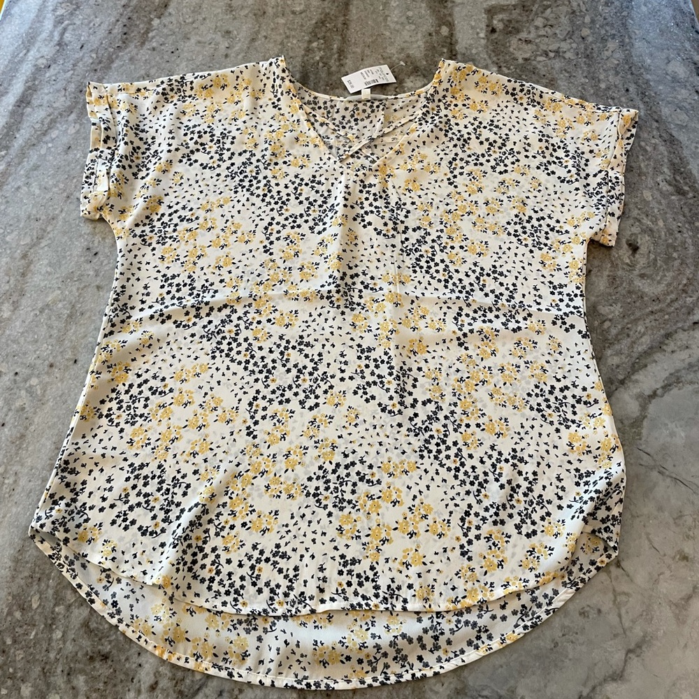 Maurices top, with crisscross front